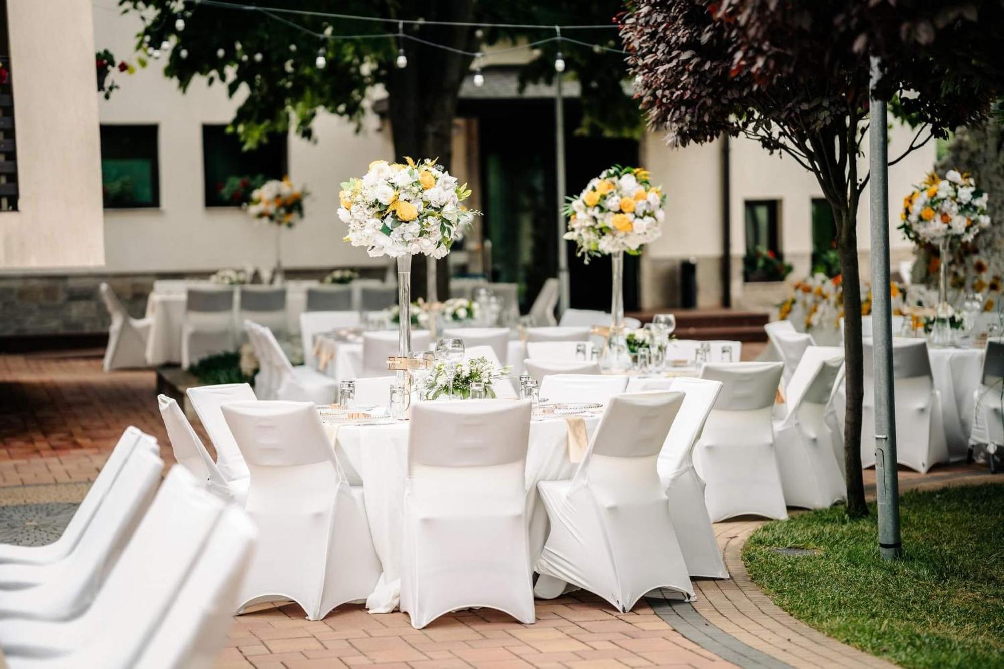 Hotel Villa Kaylaka Плевна Экстерьер фото