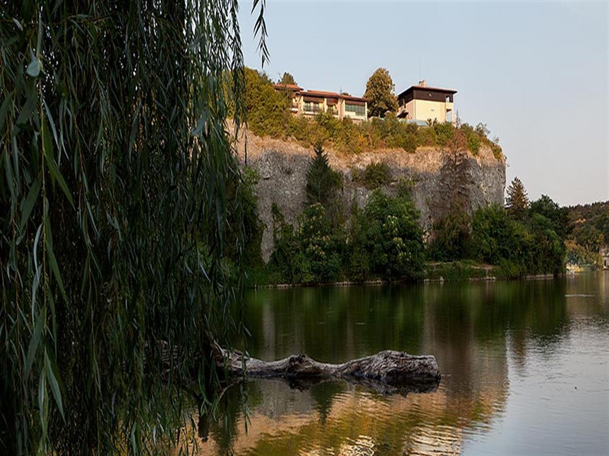 Hotel Villa Kaylaka Плевна Экстерьер фото